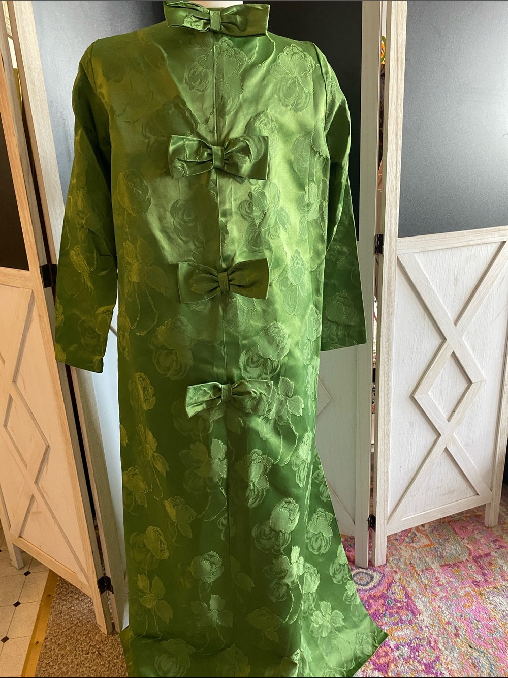 RARE Vintage   ILGWU 1960’s Green Satin Brocade Jacquard Dress&  Coat with Bows!